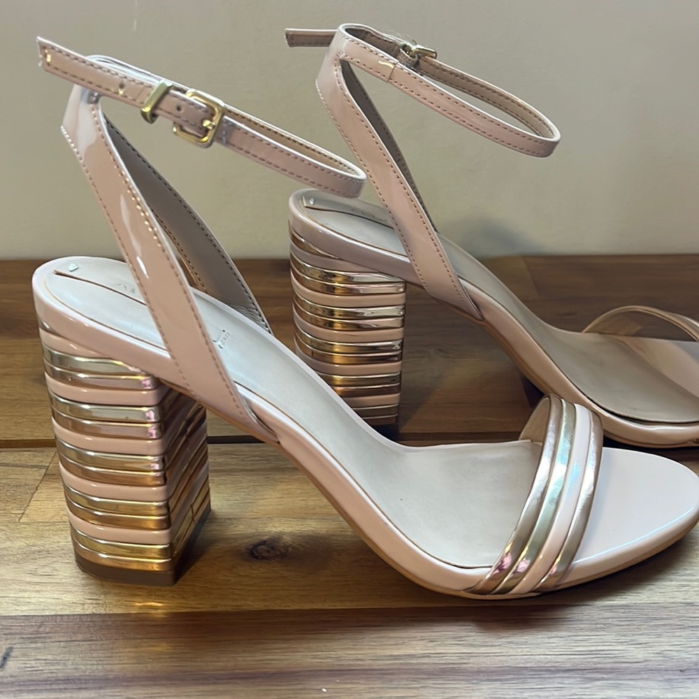 Last Chance- Like New  Aldo Heels
